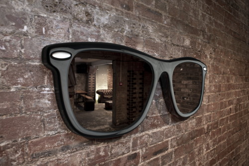 Unuasual and Fun 'Looking Good' Wall Mirror by Thabto - Mirror - Decoration - Design - Interior Design - Design News
