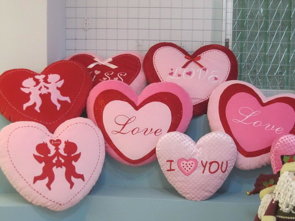 Những chiếc gối trái tim ngọt ngào - Trang trí - Ý tưởng - Thiết kế đẹp - Gối - Trái tim - Gối tựa - Valentine