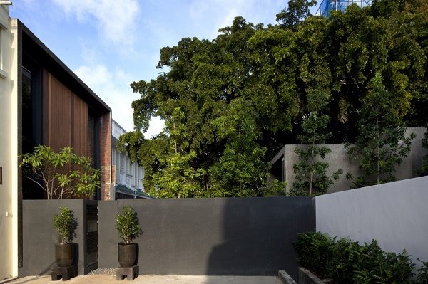 บ้านทาวน์เฮ้าส์เก่ากลายเป็นบ้านแสนสวยในสิงคโปร์