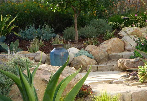 Trang trí đá đẹp mắt cho khu vườn - Ngoài trời - Vườn - Thiết kế