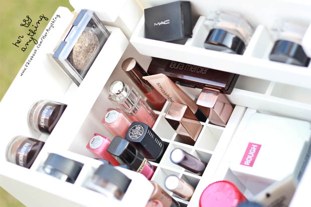 Sweet Makeup Cabinet ตู้เก็บเครื่องสำอางค์แสนน่ารัก!! - เฟอร์นิเจอร์ - ตู้เก็บเครื่องสำอาง - กล่องเก็บของ - Sweet Makeup Cabinet - เก็บเครื่องสำอาง