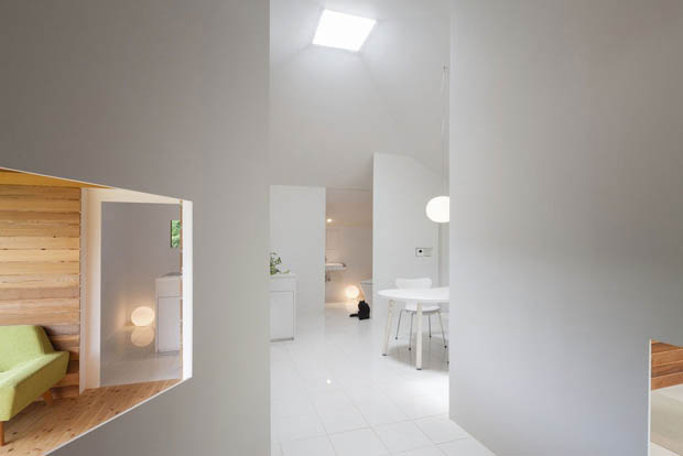 บ้านไม้ สไตล์รีสอร์ท ภายในตกแต่งสีขาว พักผ่อนชมวิวแสนสุขใจ - แบบบ้านไม้ - บ้านไม้สไตล์รีสอร์ท - แต่งภายในสีขาว - บ้านไม้เนินเขา - ห้องชมวิว