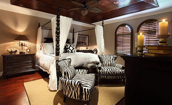 Phòng ngủ lãng mạn với giường Canopy - Giường - Thiết kế - Nội thất