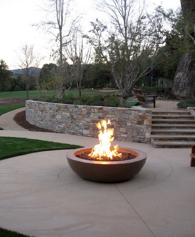 20 Fire Pit Designs for Your Gardens and Patios - ก่อไฟ - ตกแต่งสวน - บรรยากาศดี - โรแมนติก - แต่งสวนสวย