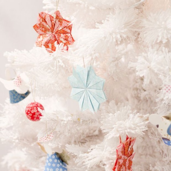 Đồ trang trí noel cực cute với nghệ thuật xếp giấy origami