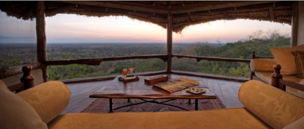 Dreaming Elsa's Kopje in Kenya - Design - Decoration - Interior Design - Ideas - Furniture - Dream Home - Kenya - Elsa's Kopje