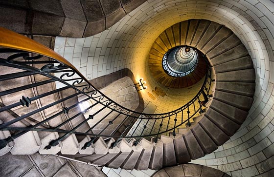 Make a Statement in Your Home with Most Impressive Spiral Staircases - Design - Spiral staircase