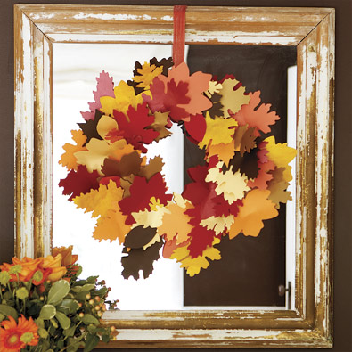 Make a simple wreath for your home by yourself - Christmas decoration