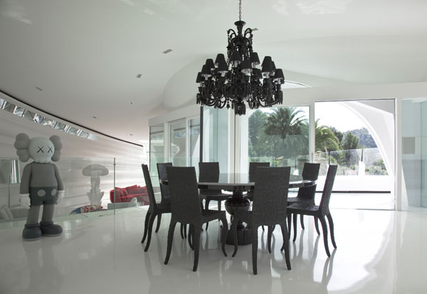 Spanish Luxurious White Architecture by tecARCHITECTURE - Design - Decoration - Interior Design - Ideas - Furniture - Dream Home - Spain - tecARCHITECTURE - Marcel Wanders