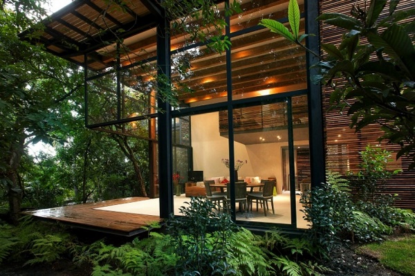 บ้านไม้ ใต้หลังคาสีเขียว เก็บต้นไม้ให้อยู่บนโลกเดียวกัน - ไอเดีย - แต่งบ้าน - บ้านในฝัน - บ้านสวย