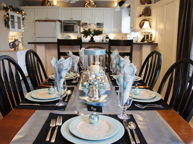 Glamorous Christmas Table Settings - Decoration