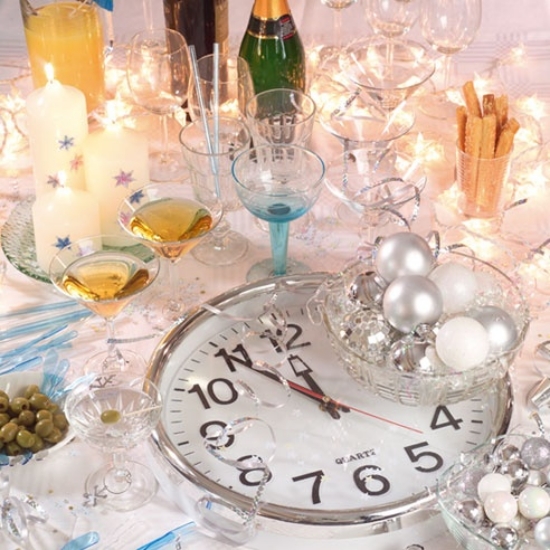 Eye-catching New Year's Tablescape Decor Ideas - Ideas - Decoration - Design Trend - Dinning Room - New Year 2013