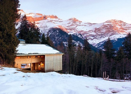 Căn nhà gỗ ấm cúng và hiện đại ở thung lũng Ormonts