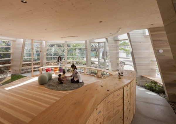 Trường mẫu giáo với kiến trúc độc đáo tại Hirishima, Nhật Bản - KTS UID - Trường mẫu giáo - Hiroshima - Nhật Bản - Trang trí - Kiến trúc - Ý tưởng - Nhà thiết kế - Thiết kế đẹp - Nội thất - Thiết kế thương mại