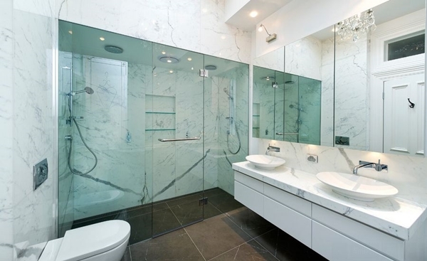 เทรนด์หินอ่อน ตกแต่งห้องอาบน้ำให้สวย โมเดิร์น หรู - การออกแบบ - DIY - ห้องน้ำ - ของแต่งบ้าน - ออกแบบ - เทรนด์การออกแบบ - ไม่ซ้ำใคร - สไตล์โมเดิร์น - คนรักบ้าน - ตกแต่งห้องน้ำ - ลายหินอ่อน - แบบห้องน้ำ