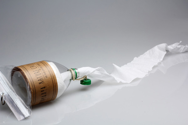 ไอเดียเจ๋ง! กล่องทิชชู่รีไซเคิล จากขวดน้ำและถุงซิปล็อก - ของแต่งบ้าน - กล่องทิชชู่รีไซเคิล - ขวดน้ำ ถุงซิปล็อก - DIY - Nature Calls - ไอเดียเจ๋ง