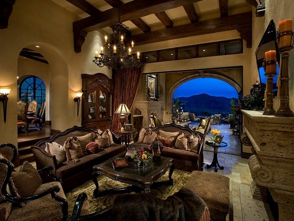 Phòng khách lộng lẫy và ấm cúng theo phong cách Tuscan, Italia