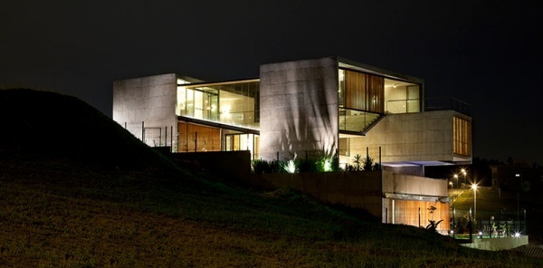 Ngôi nhà ấm cúng và xanh mát tại Sao Paulo, Brazil - Itahye Residence - Sao Paulo - Brazil - Apiacas Arquitetos - Trang trí - Ý tưởng - Nhà thiết kế - Kiến trúc - Nội thất - Thiết kế đẹp - Thiết kế - Nhà đẹp