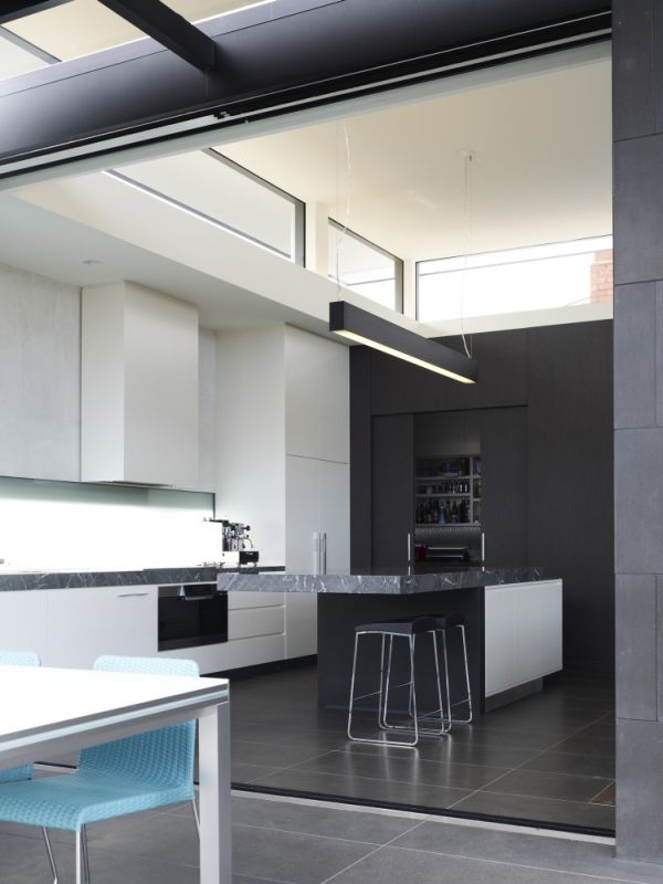 Modern Residence with Luxury Design - Dream Home
