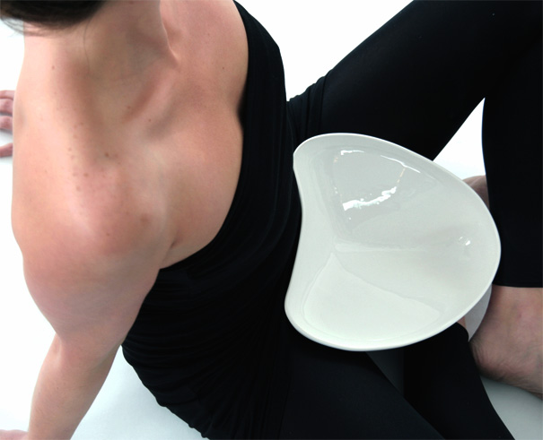 Lap Eating Is The 21st Century Way - Lapware - Kitchen