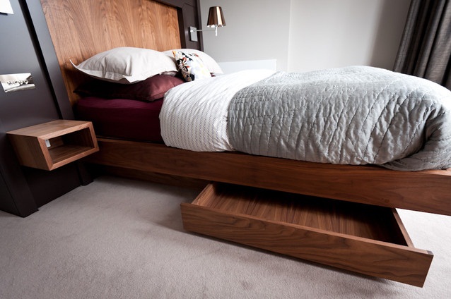 "ลิ้นชักใต้เตียง" ช่วยเพิ่มพื้นที่เก็บของให้มากขึ้น - ไอเดีย - ตกแต่งบ้าน - ห้องนอน - เฟอร์นิเจอร์ - ลิ้นชักใต้เตียง
