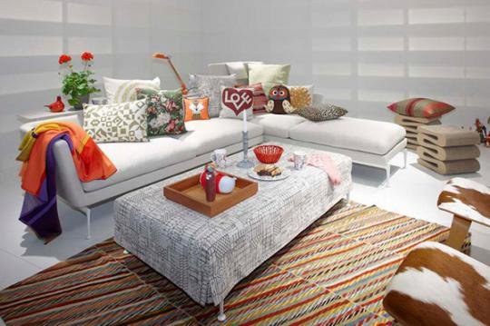 Những bộ sofa đơn giản mang đến nhiều phong cách cho phòng khách