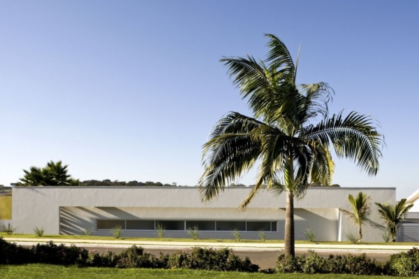 Ngôi nhà Casa do Patio hiện đại với khu vườn xinh - Casa do Patio - Goiania - Brazil - Trang trí - Kiến trúc - Ý tưởng - Nhà thiết kế - Nội thất - Thiết kế đẹp - Nhà đẹp
