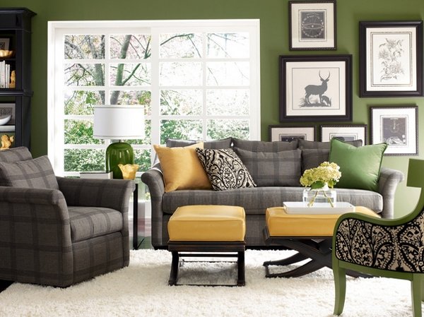 Sự phối hợp tuyệt vời giữa màu xám và xanh lá cho phòng khách