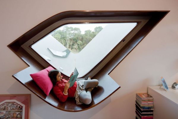Tận hưởng cảm giác đọc sách với chỗ ngồi bên khung cửa sổ - Ý tưởng - Nội thất - Thiết kế - Xu hướng - Cửa sổ