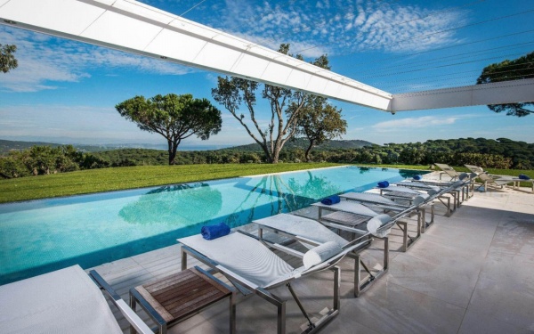 Villa St Tropez tuyệt đẹp và đẳng cấp tại Pháp - Villa St Tropez - Pháp - Saint-Tropez - Trang trí - Kiến trúc - Ý tưởng - Nội thất - Thiết kế đẹp - Nhà đẹp - Tin Tức Thiết Kế