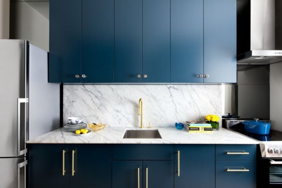 Nhà bếp thời trang với hai màu xanh dương – vàng và đá cẩm thạch - Trang trí - Ý tưởng - Nội thất - Thiết kế - Nhà bếp - Cẩm thạch - NTK Yanic Simard