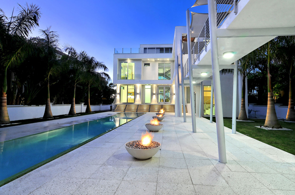5 Great Ways To Enhance Swimming Pool - Ideas - Tips - Outdoor - Swimming Pool