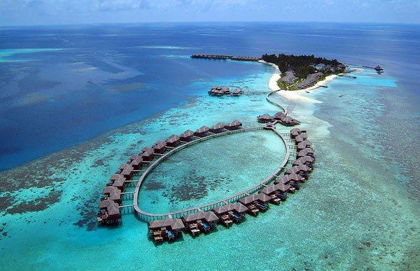 รีสอร์ทดุจแดนสววรค์ที่ Coco Palm Bodu Hithi Resort, Maldives