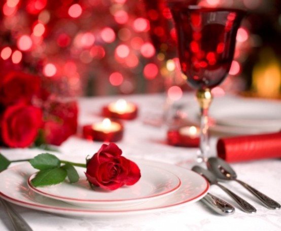 Romantic and Intimate Valentine's Day Table Setting Decor Ideas - Table Decor - Decoration - Ideas - Dining Room