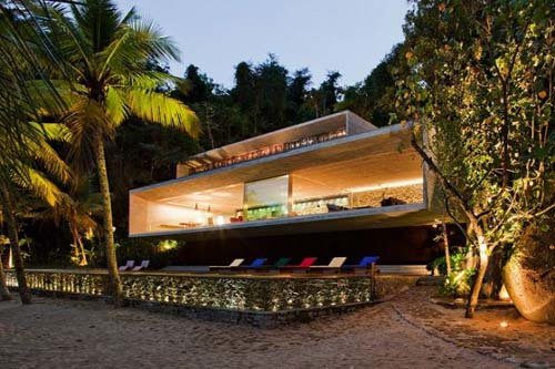 Ngôi nhà thoáng mát đầy ấn tượng tại Brazil