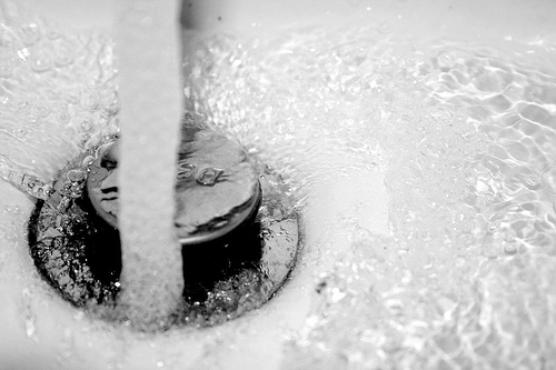 How To: Unclogging Drains - Bathroom - Kitchen - Sinks