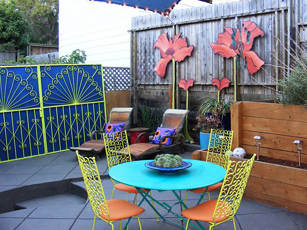 Colorful Outdoor Rooms - Outdoor - Colorful