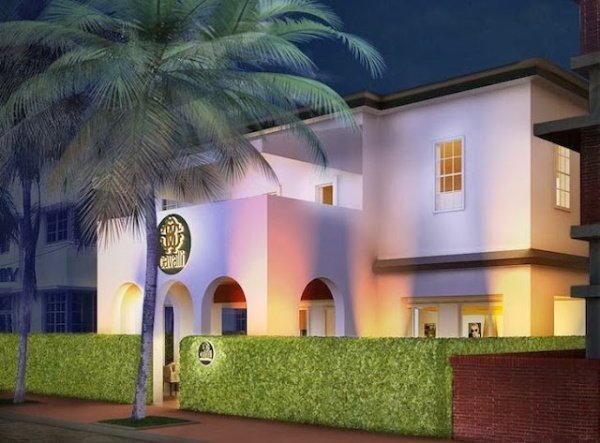 Roberto Cavalli mở nhà hàng sang trọng tại Miami