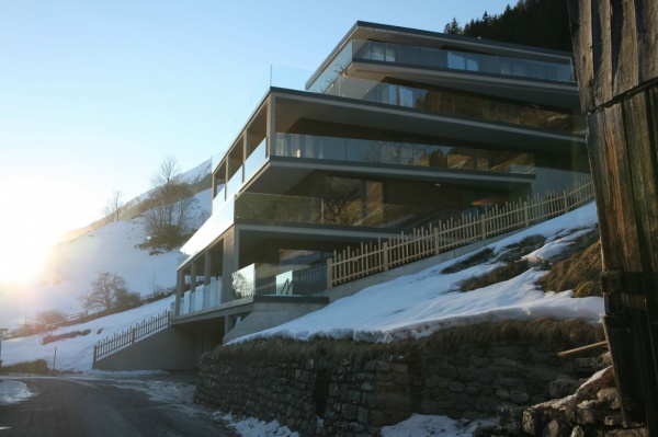 Chalet Canelle hiện đại giữa đỉnh núi tuyết taại Kappl, Hy Lạp - Chalet Canelle - Kappl - Tyrol - Hy Lạp - East West Real Estat - Trang trí - Kiến trúc - Ý tưởng - Nội thất - Thiết kế đẹp - Nhà thiết kế - Nhà đẹp - Thiết kế thương mại - Tin Tức Thiết Kế