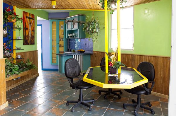 A Fascinating House in Ponce Rico - Design News - Architectures