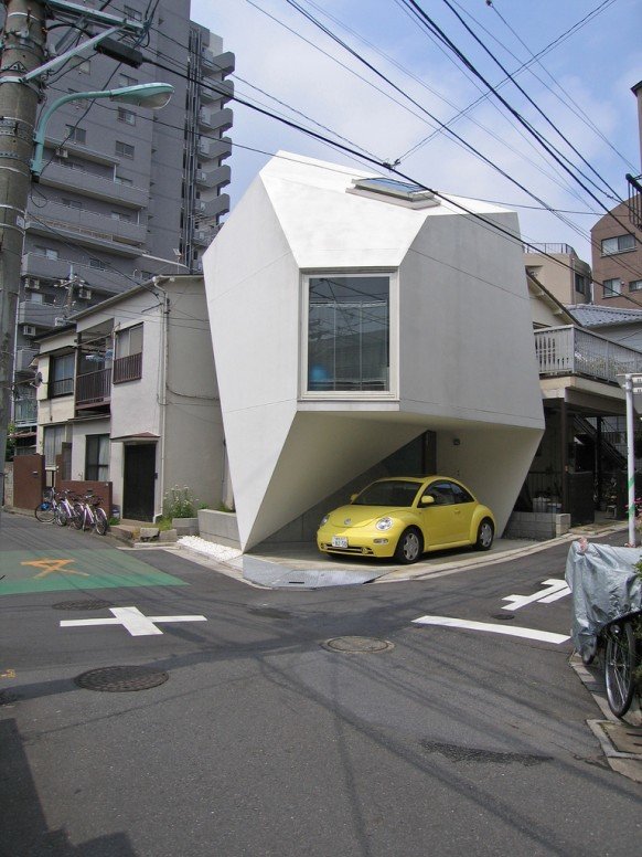 Slatka stedljiva  kuca u Tokiju