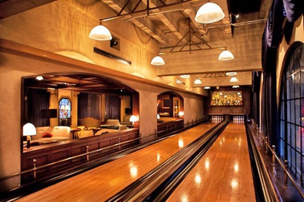Great Suggestions to Instal Own Bowling Lanes At Home - Bowling Lanes - Ideas - Tips