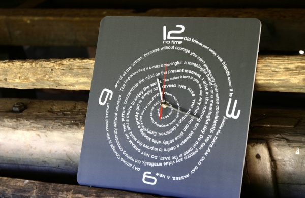 BST đồng hồ treo tường thách thức thời gian từ arhiDOT - Trang trí - Nội thất - Thiết kế - Đồng hồ treo tường