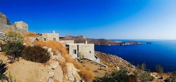 Lâu đài Eagle's Nest hoành tráng tại vùng biển thơ mộng của Hy Lạp