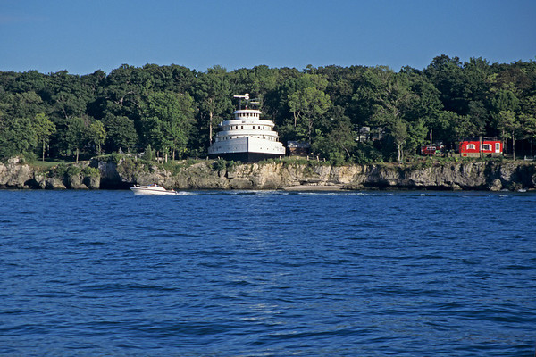 6 Unexpected and Unusual Building Architects Turned Into Homes - Design News - Design - Ideas