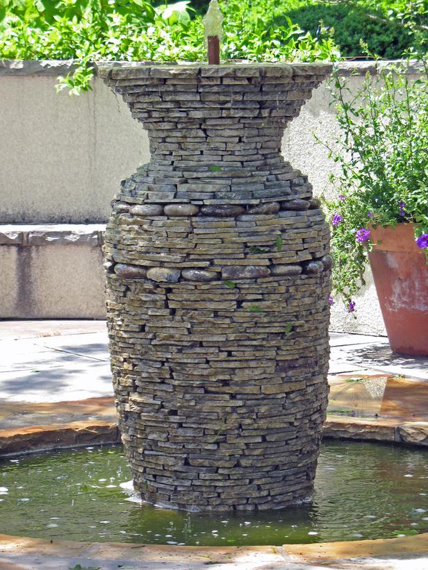 Ideas for a Luxury Garden with Water - Garden