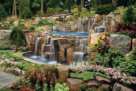 น้ำตกในสวนหย่อม - ไอเดีย - สวนสวย - บ้านและสวน