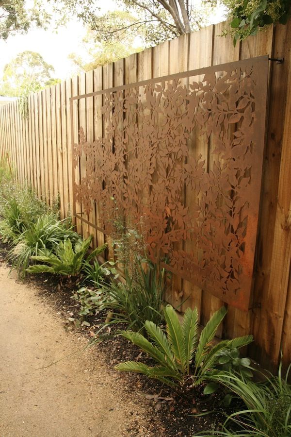 Trang trí tường rào ngoài vườn thật nổi bật - Ngoài trời - Vườn - Ý tưởng - Trang trí - Tường bờ rào