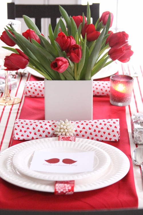 Romantic and Intimate Valentine's Day Table Setting Decor Ideas - Table Decor - Decoration - Ideas - Dining Room