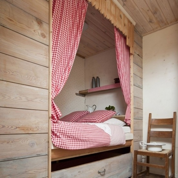 ไอเดียประหยัดพื้นที่ให้ห้องขนาดเล็กกับเตียงนอนสุดเจ๋ง - ตกแต่งบ้าน - บ้านในฝัน - ห้องนั่งเล่น - ไอเดีย - ห้องนอน - เฟอร์นิเจอร์